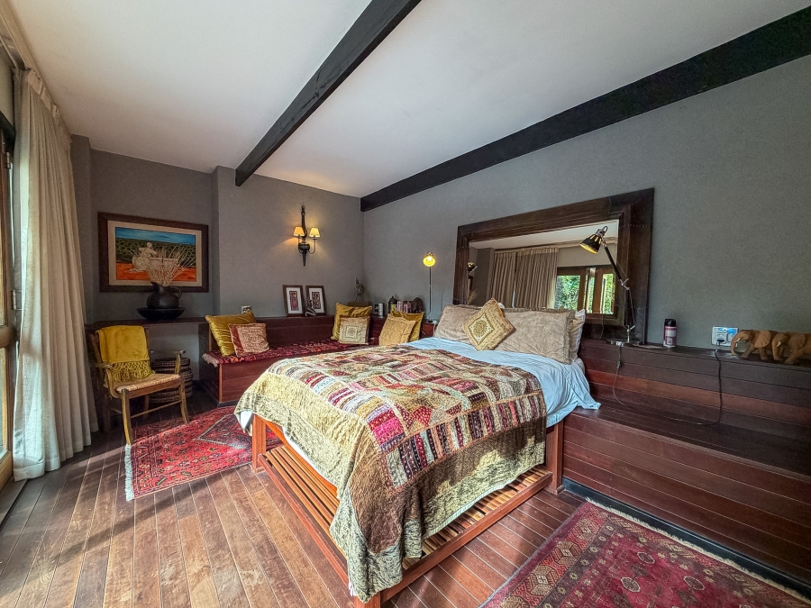 4 Bedroom Property for Sale in Bantry Bay Western Cape